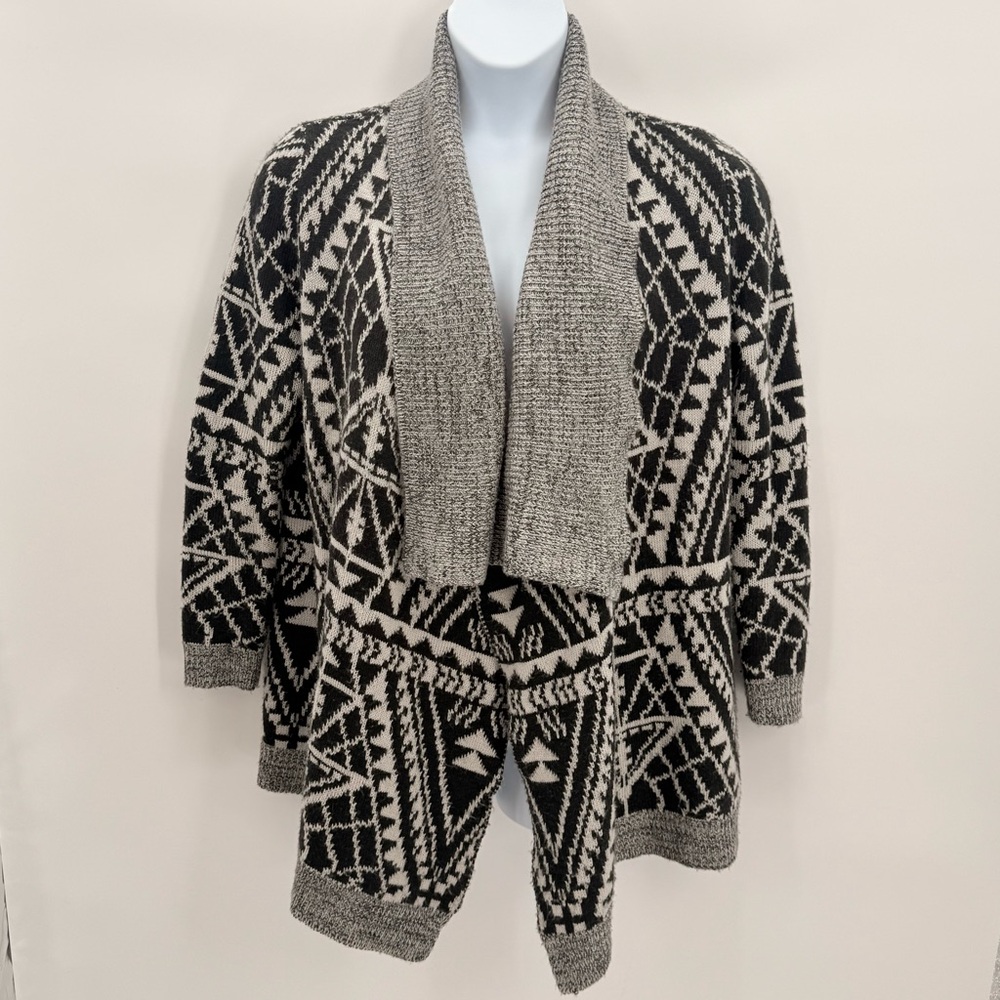 Chunky Knit Tribal Cardigan Sweater Black White Shawl Collar Cozy Layering M